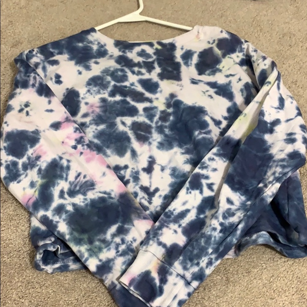 Tie dye long sleeve shirt